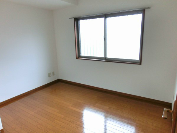 ハイエスト桜丘 北部屋.jpg