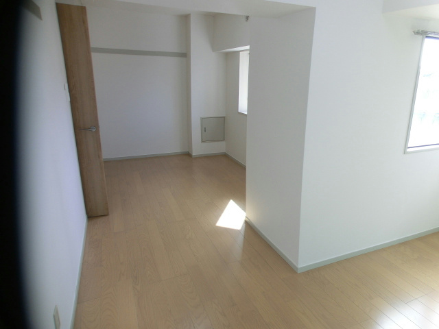 メゾンセザール32 部屋２.jpg