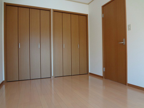 直井ビル 部屋２.jpg