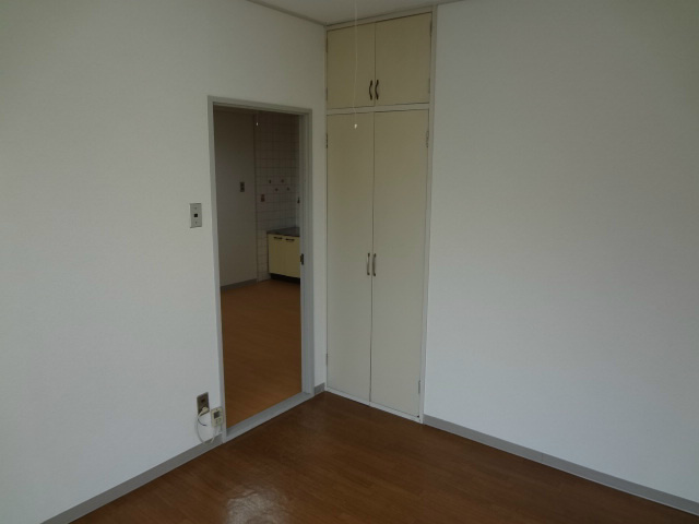直井ビル 部屋７.jpg